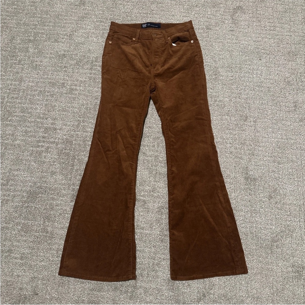 GAP | High-Rise Corduroy Soft Vintage Flare Pants in Rust | Size 2/26S - Picture 5 of 8
